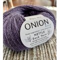 Onion Nettle sock 1009 violetti