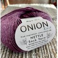 Onion Nettle sock 1026 punalila