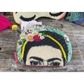 House of Disaster Ihanat Frida Kahlot Kirjailtu meikkipussi +10,00 €