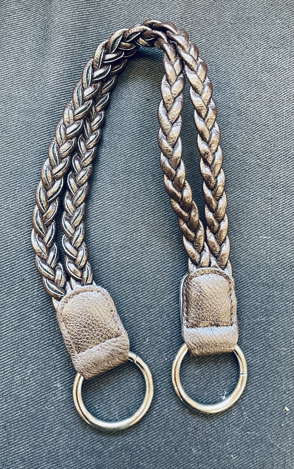 Kassinkahvat 49cm ruskea tekonahkapunos