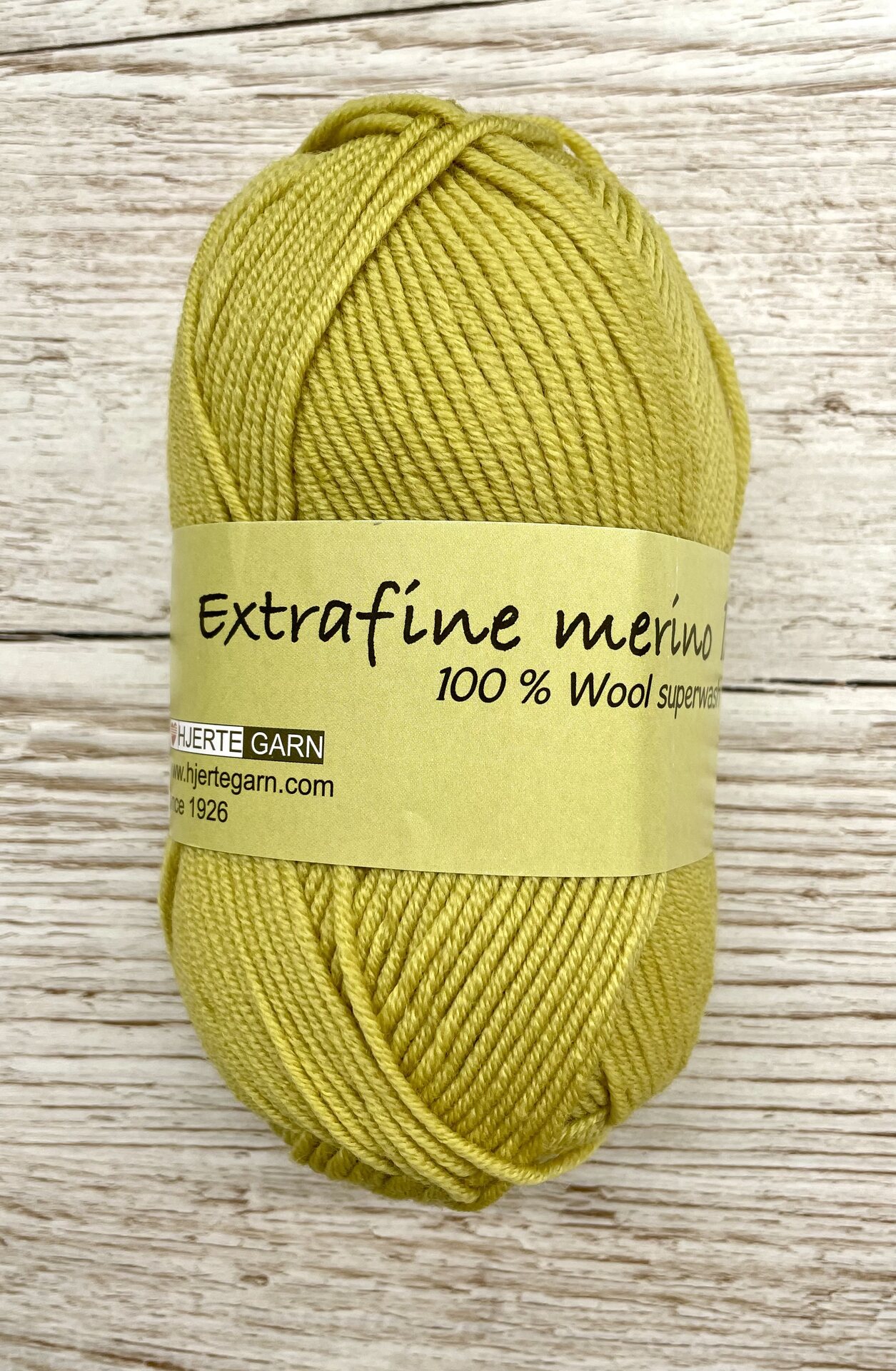 Hjertegarn Extrafine Merino 120 837 keltavihreä