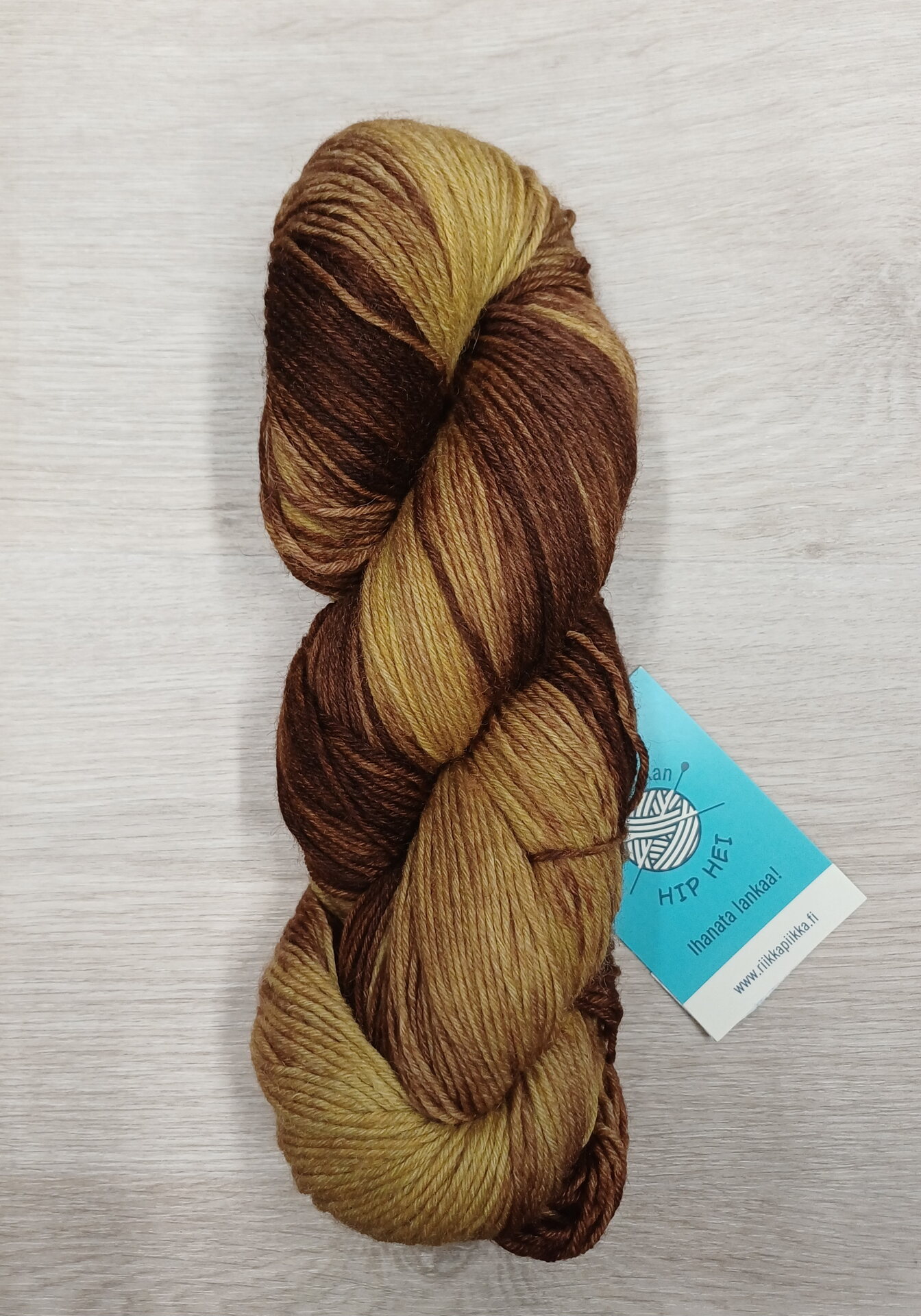 Hip Hei 6-ply sukkalanka Maan korvessa