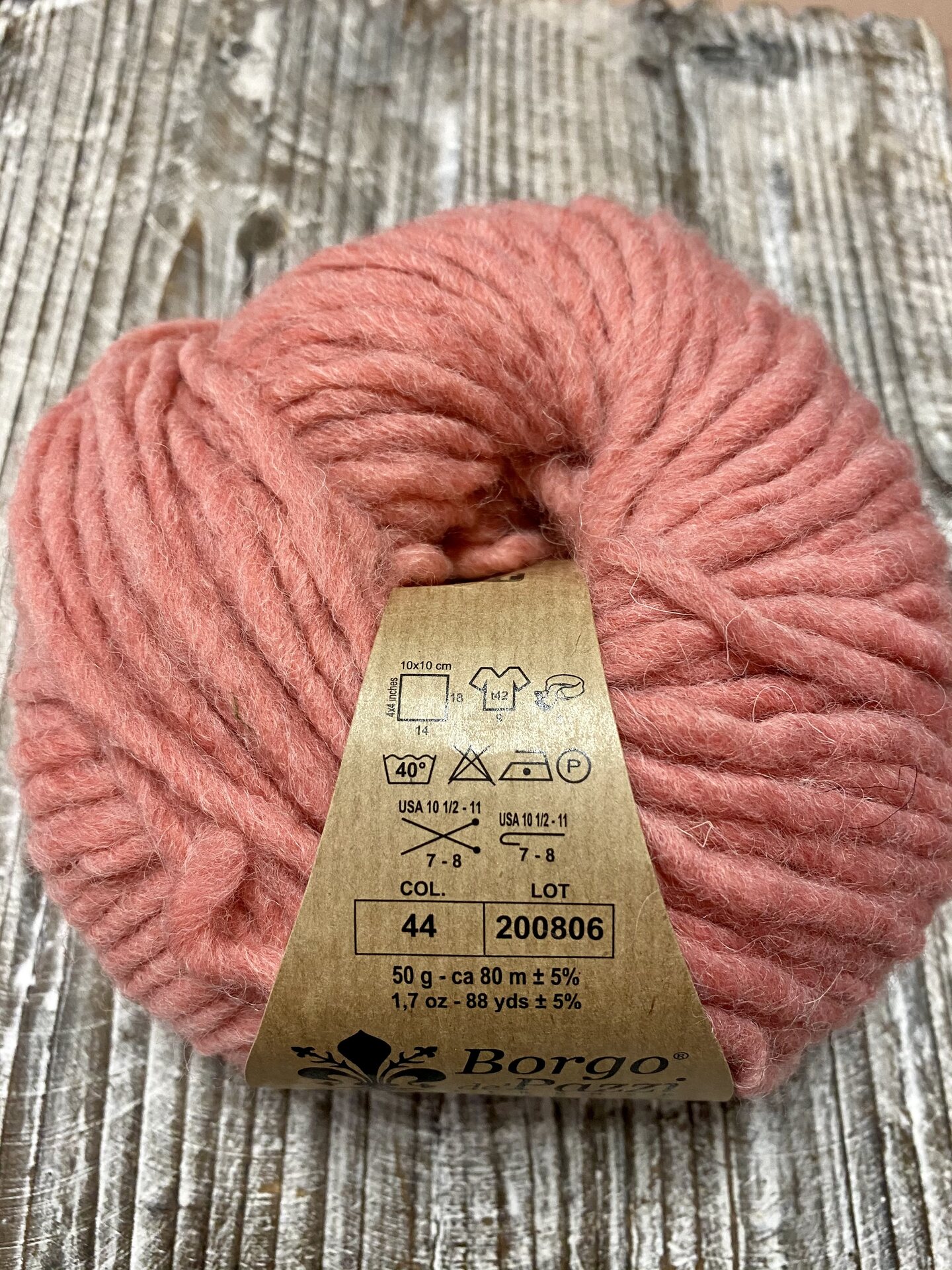 Borgo de'Pazzi Luna 44 persikka