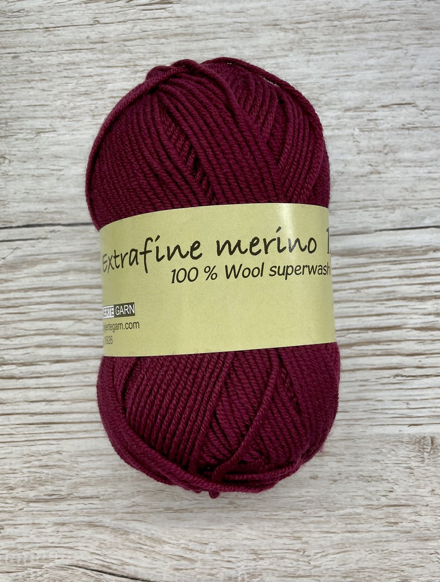 Hjertegarn Extrafine Merino 120 5663 burgundi