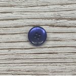 Perus-oivat napit 4-reikäinen tummansininen 10mm