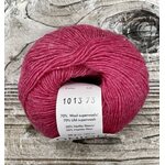 Onion Nettle sock 1013 aniliininpunainen