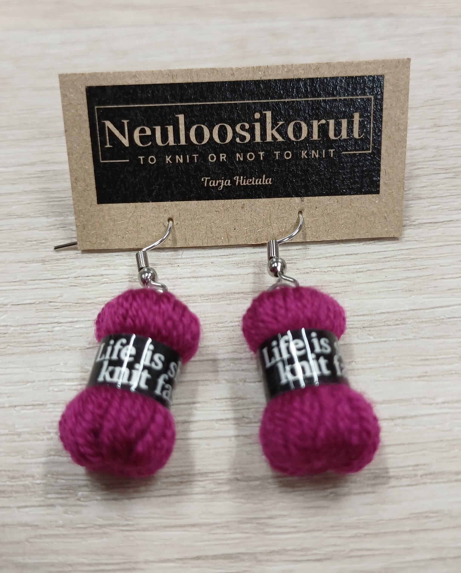 Lankakeräkorvikset Life is short, knit fast - fuksia