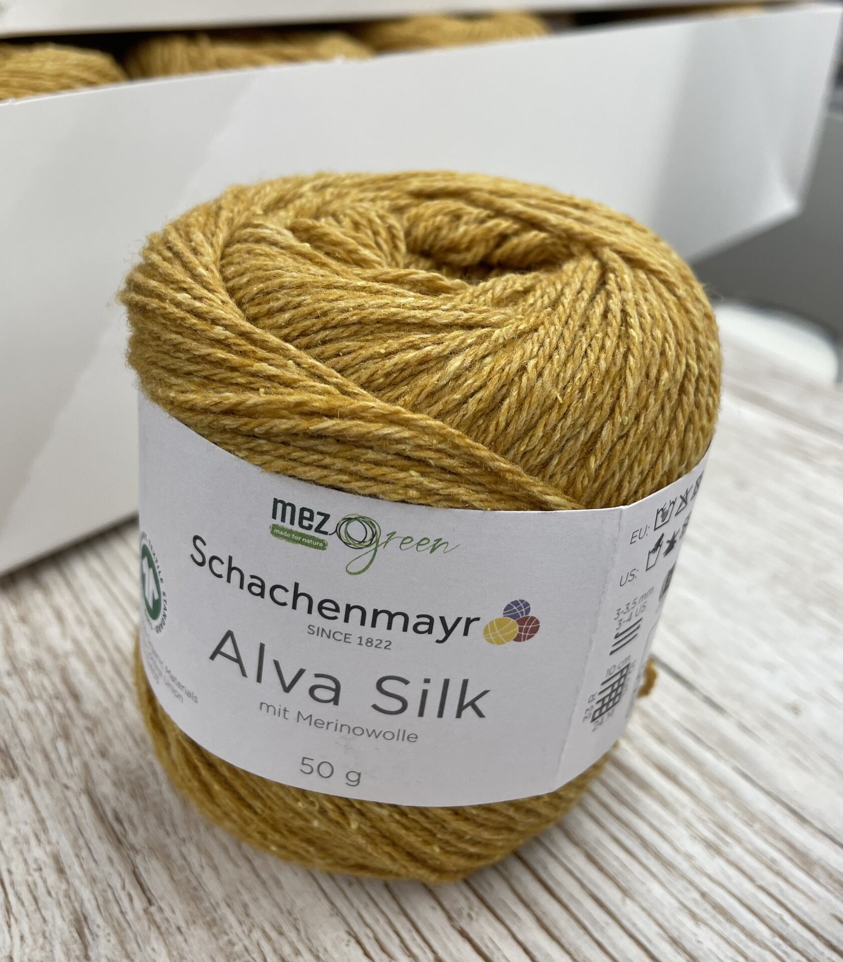 Schachenmayr Alva Silk 00022 kulta