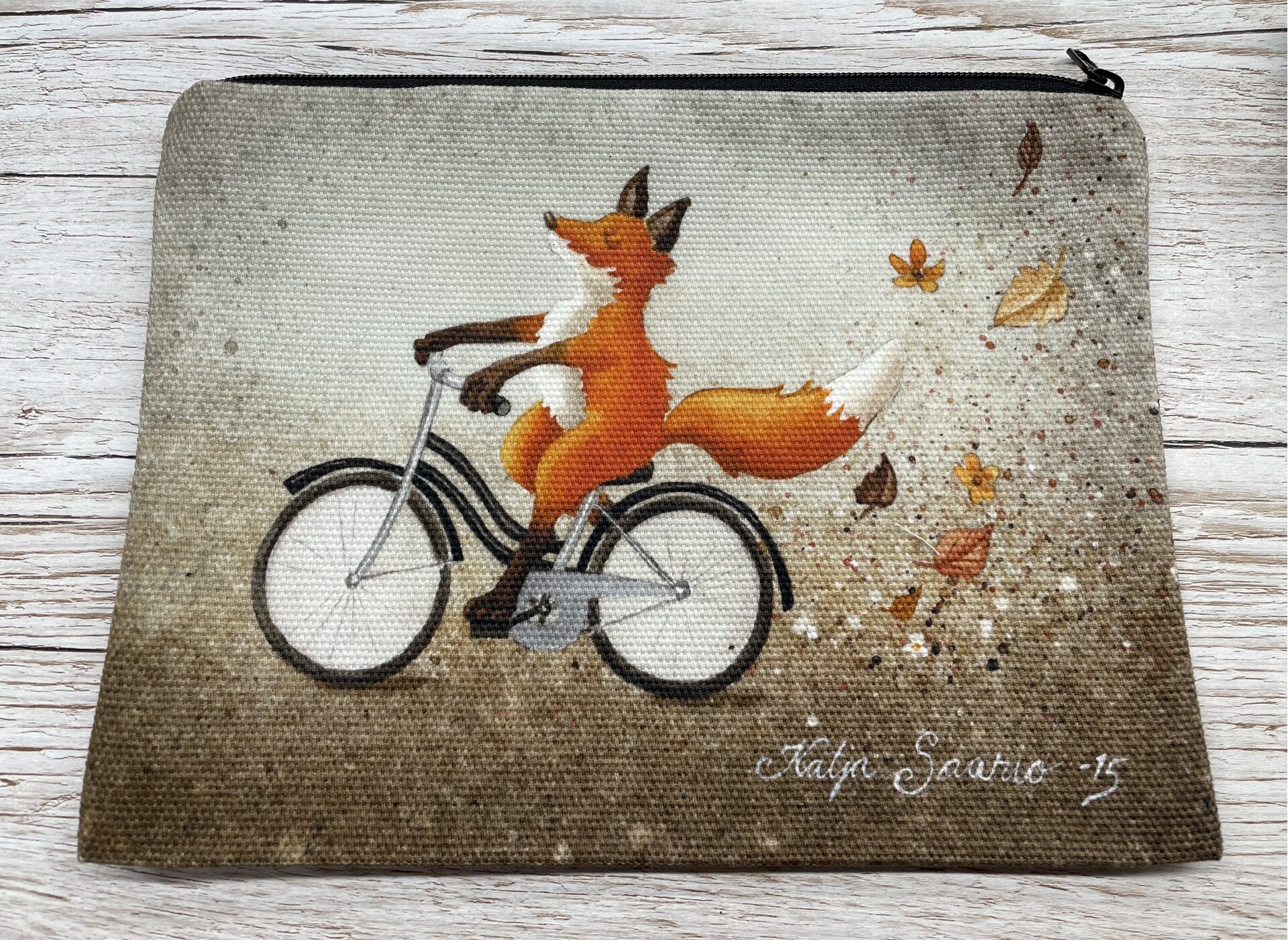 Katja Saario Kettu-pussukat 227 Pyöräkettu (iso)