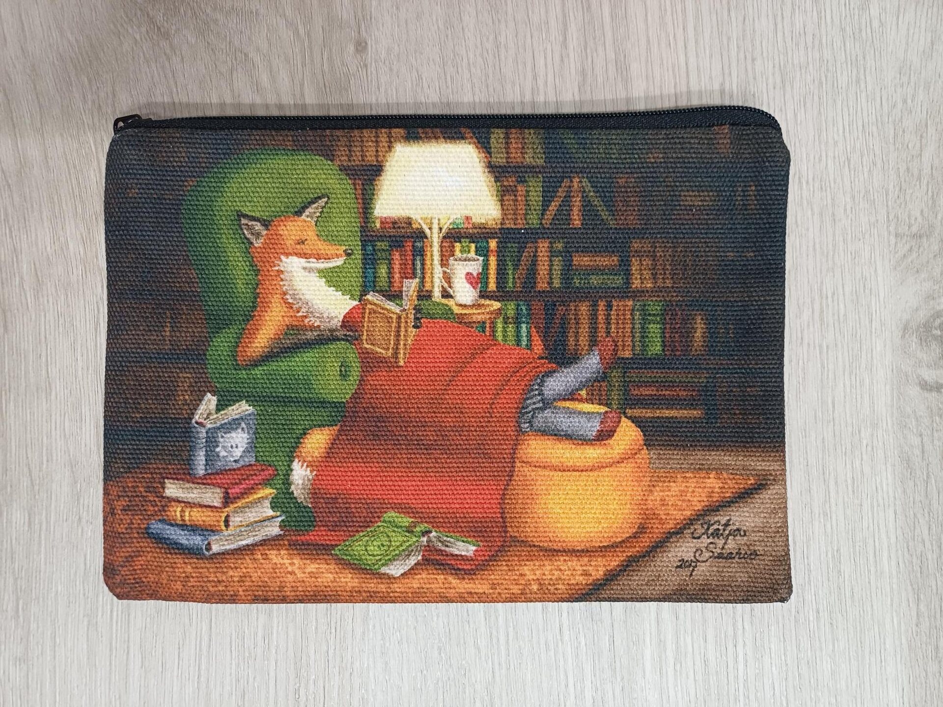 Katja Saario Kettu-pussukat 307 Lukutoukka (XL-koko)