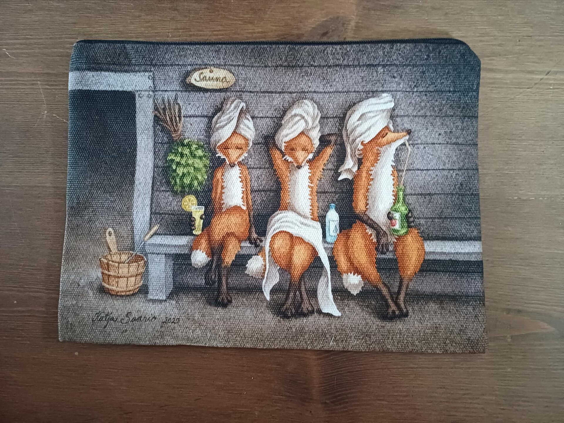 Katja Saario Kettu-pussukat 359 Saunan jälkeen (XL-koko)