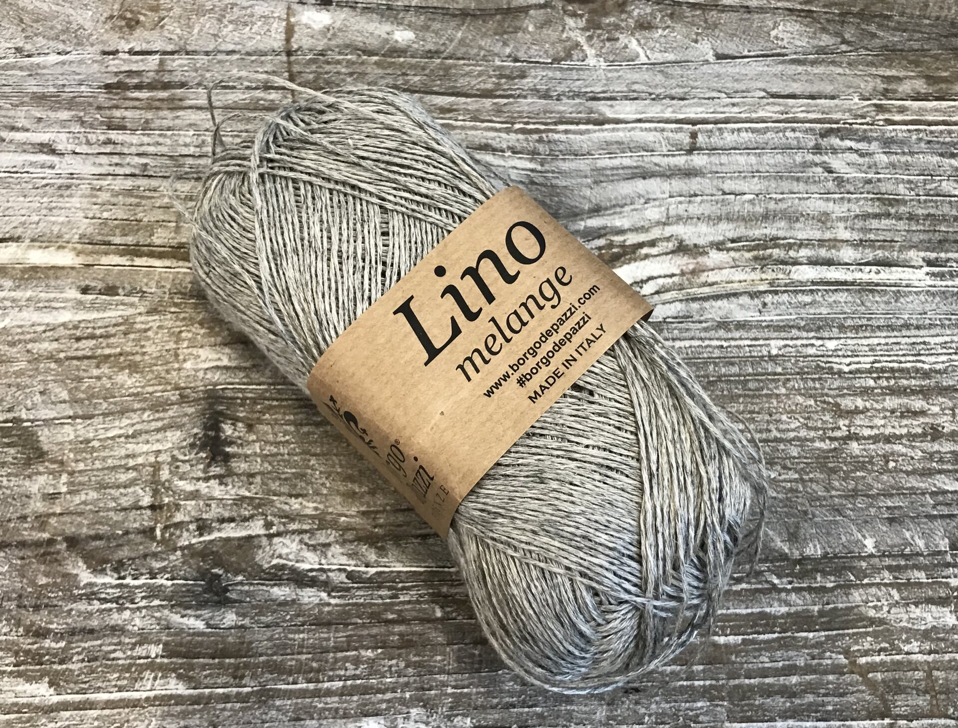 Borgo de'Pazzi Lino 57 hopeanharmaa