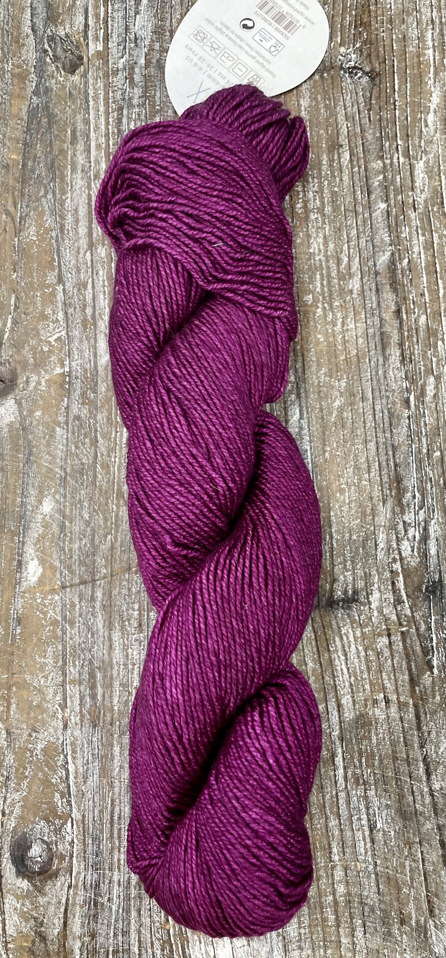 Knit Pro Luna merinosilkkilanka SS3008 Rubelite