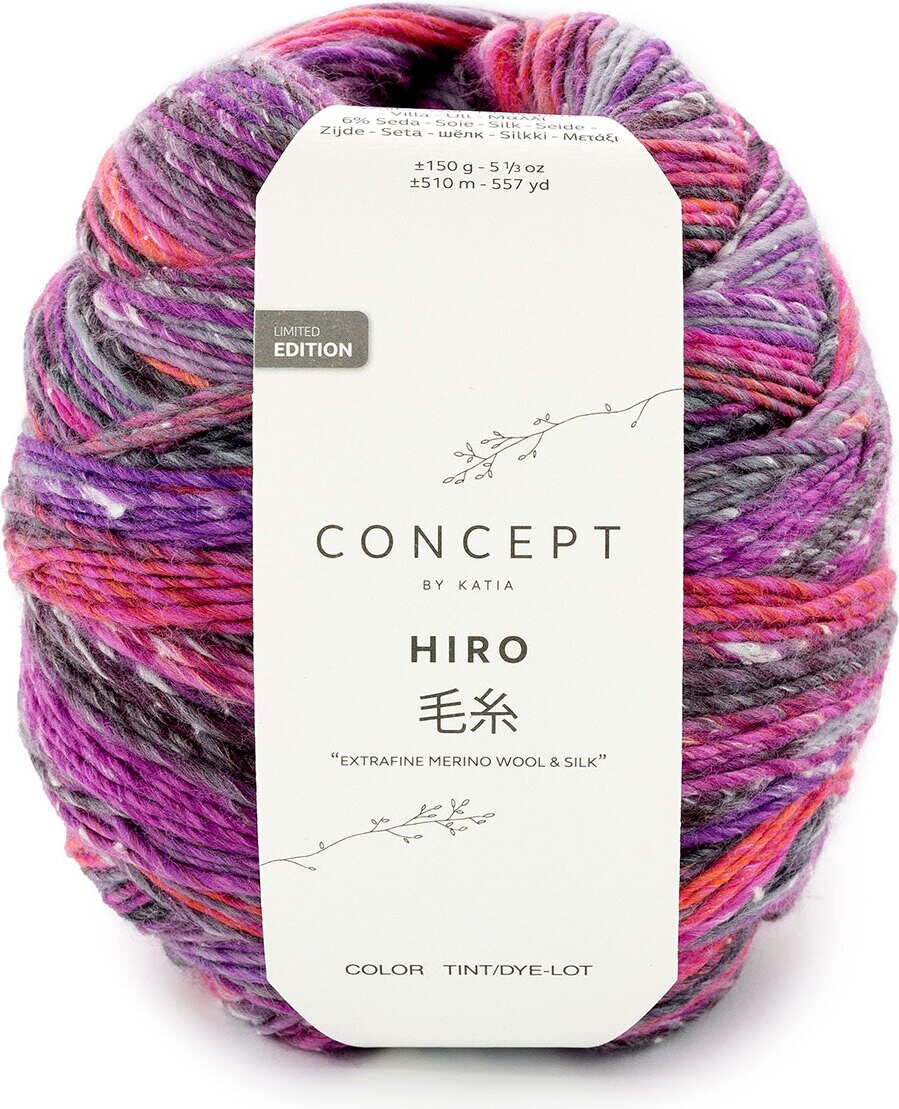 Concept by Katia Hiro 200 mustaherukka-koralli