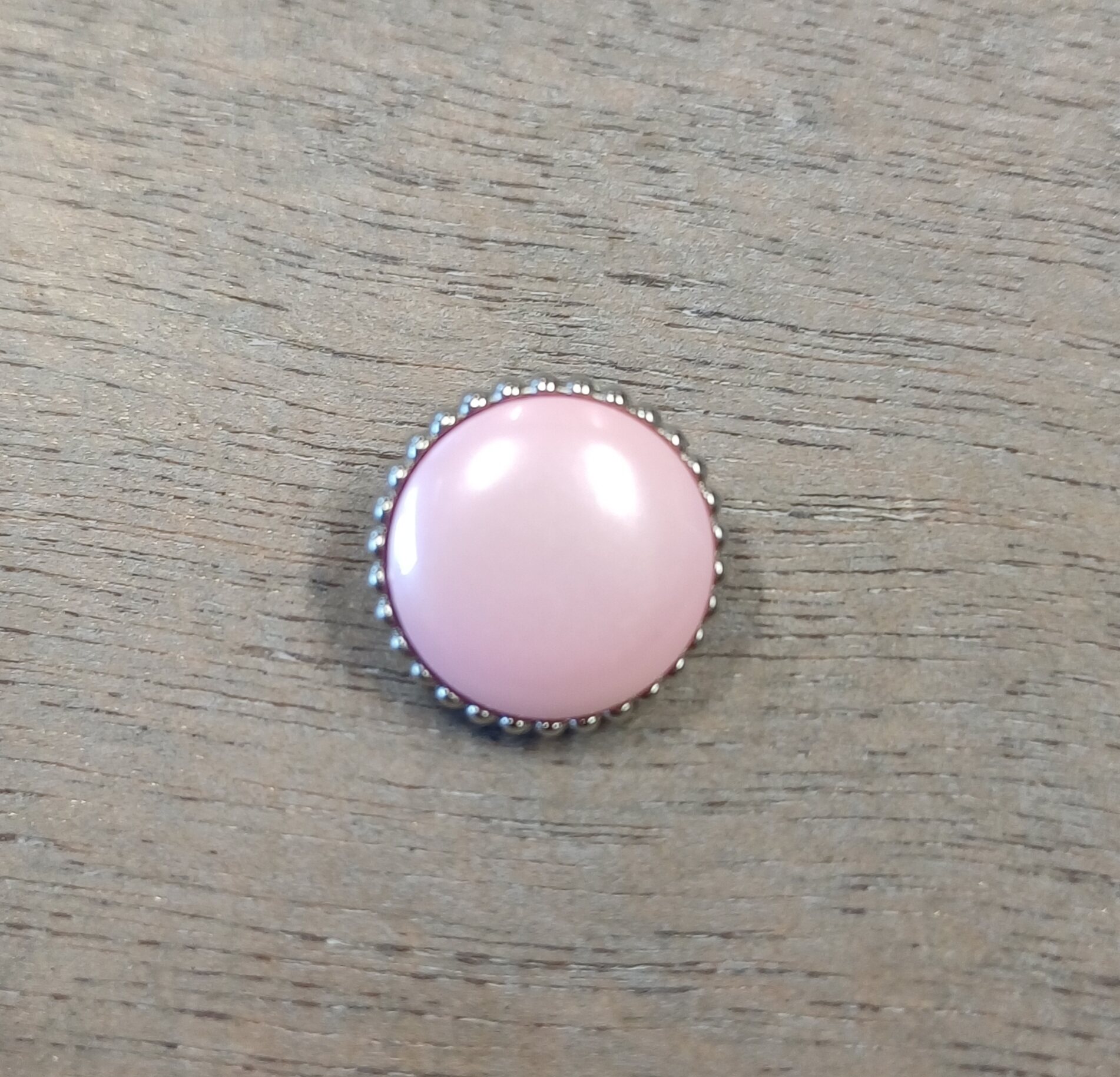 Helminappi hopeareunuksin Pink