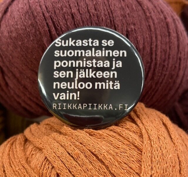 Meijän omat rintanapit Sukkateksti